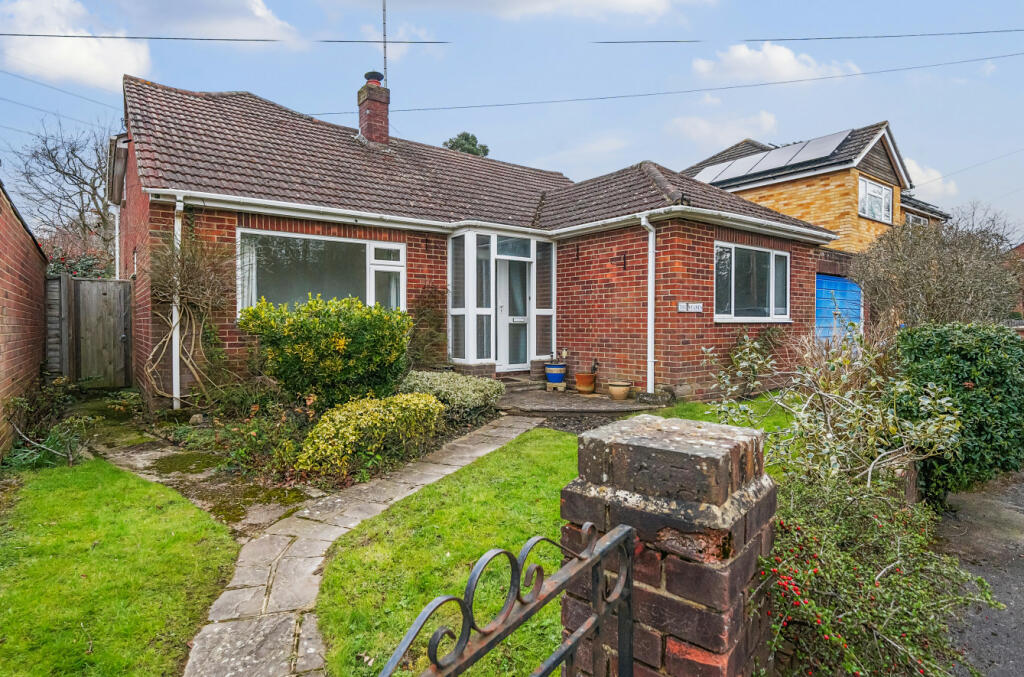 4 bedroom detached house for sale in Woodcock Drive, Chobham, Surrey, GU24