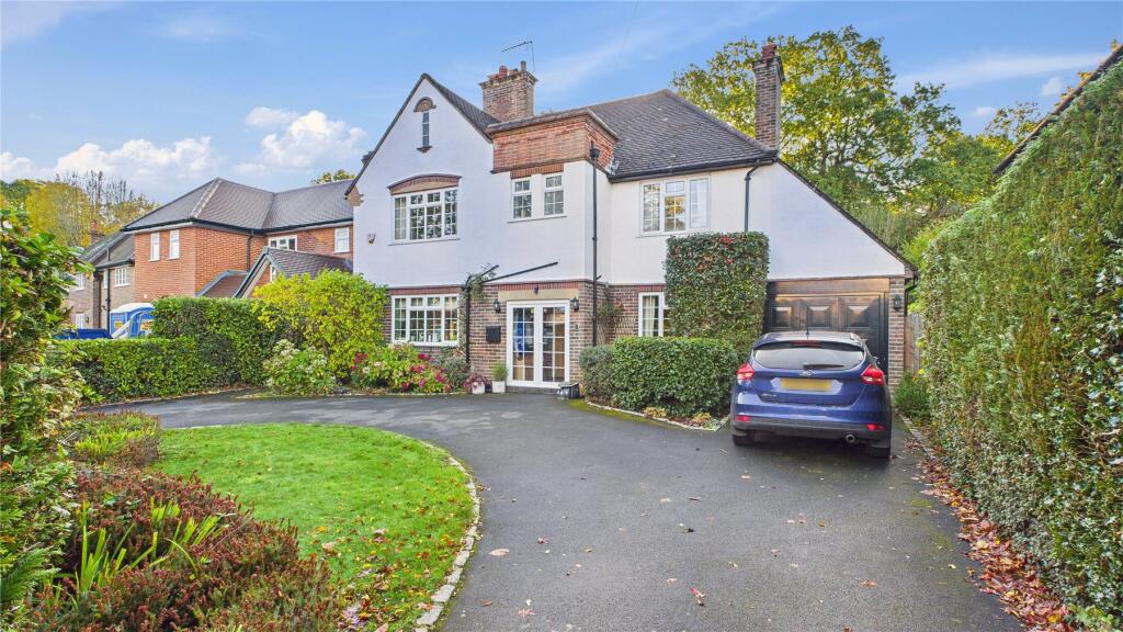 Main image of property: Wheatsheaf Close, Horsell, Surrey, GU21