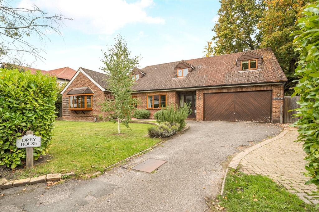 Main image of property: Elm Road, Horsell, Surrey, GU21