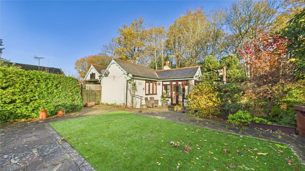 Main image of property: Horsell Birch, Horsell, Surrey, GU21