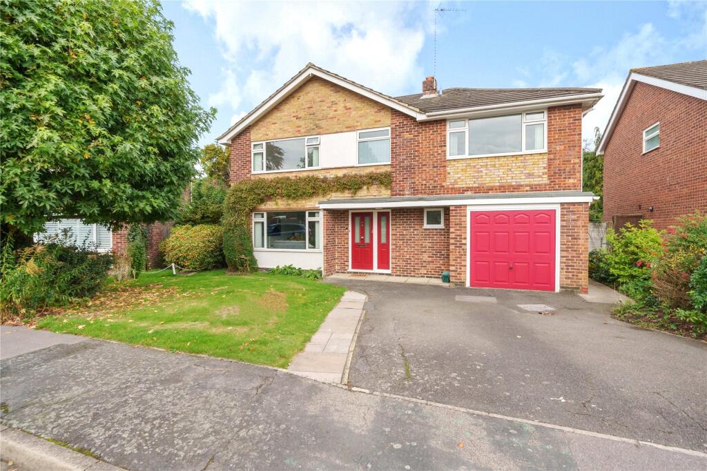 Main image of property: Brockenhurst Close, Horsell, Surrey, GU21