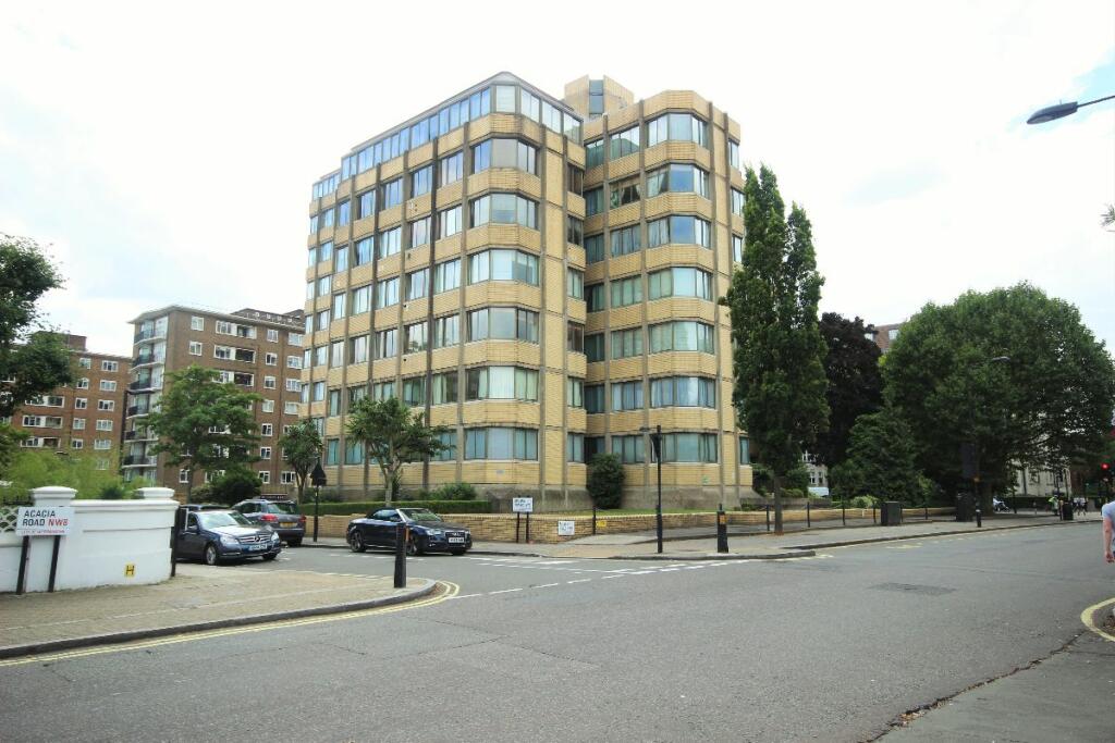 3 bedroom apartment for rent in Birley Lodge, Acacia Road, NW8
