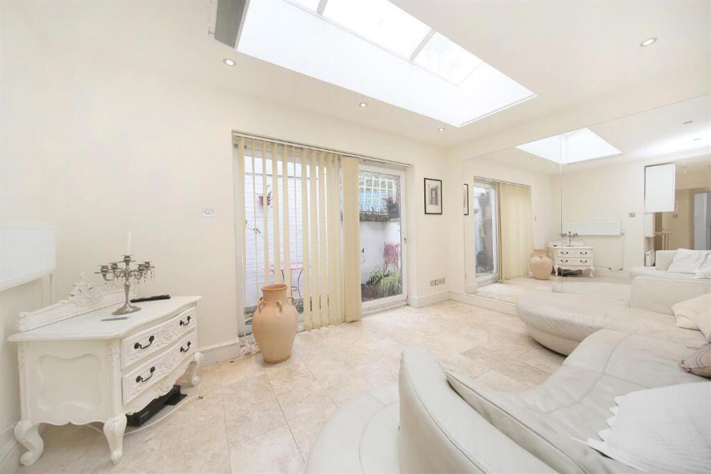 Main image of property: Fortune Green Road, West Hampstead NW6