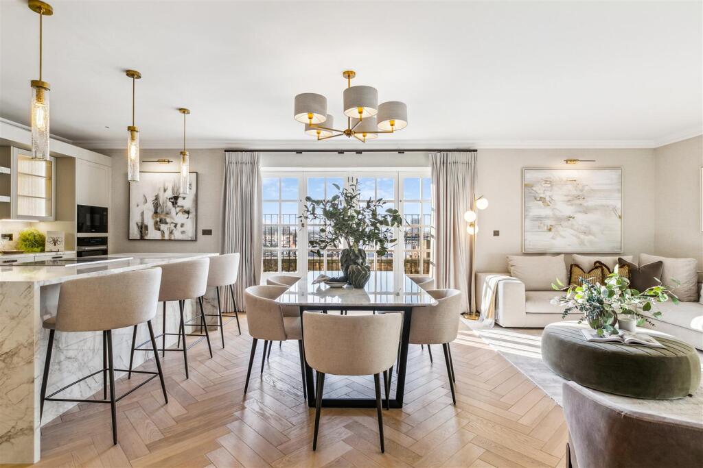 Main image of property: Cadogan Square, Sloane Square SW1X