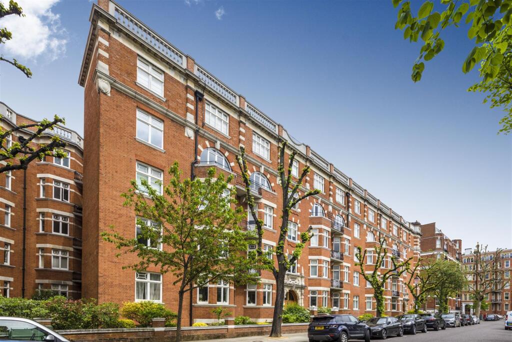 Main image of property: Abingdon Villas, Kensington, W8