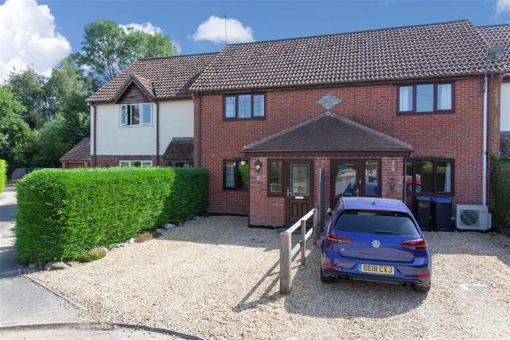 2 bedroom terraced house for sale in Chirton, Wiltshire, SN10 3QY, SN10