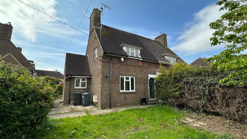 3 bedroom semidetached house for sale in Tower View, Rowde, Wiltshire
