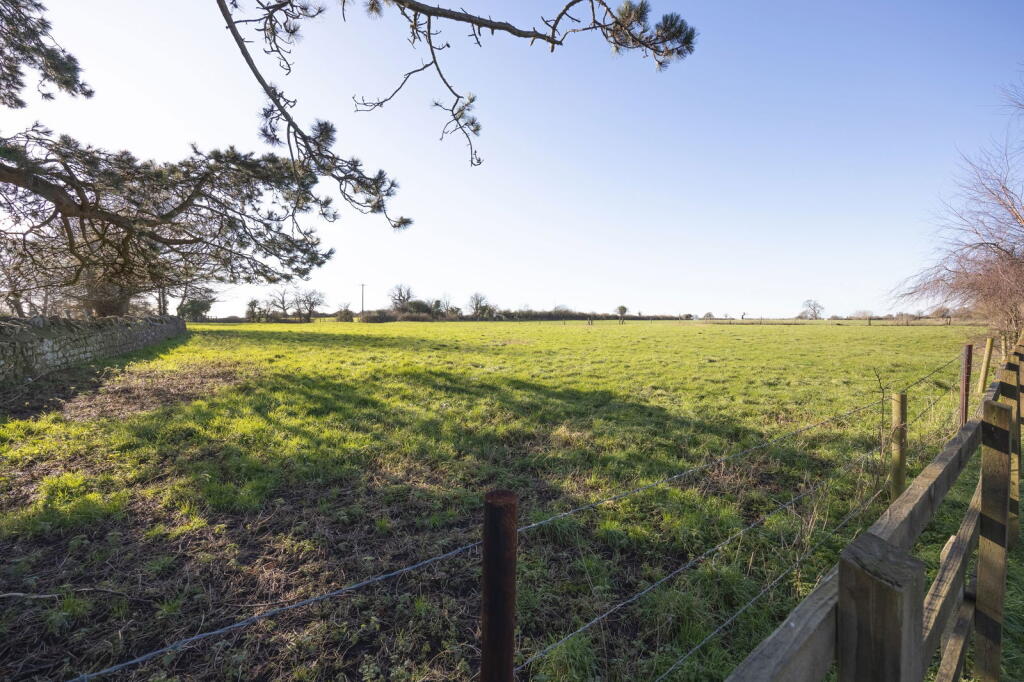 Additional property image - School Close, Keevil, Wiltshire, BA14 6SB