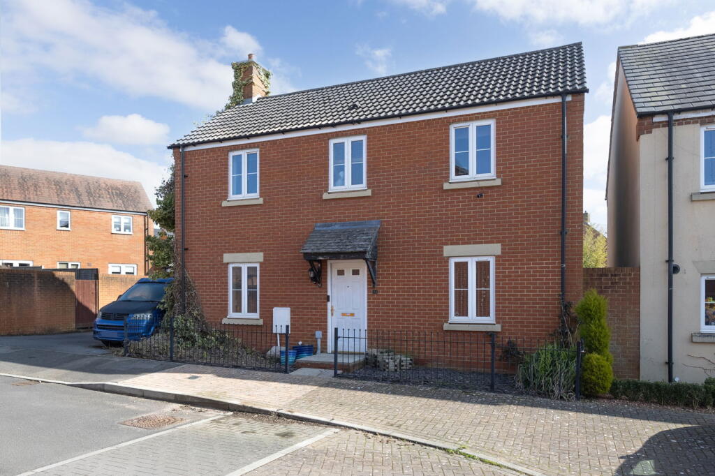 Main image of property: Keepers Road, Devizes, Wiltshire, SN10 2FP