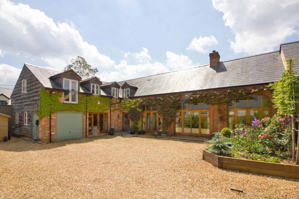 Main image of property: St Ediths Marsh, Devizes, Wiltshire, SN15 2DG
