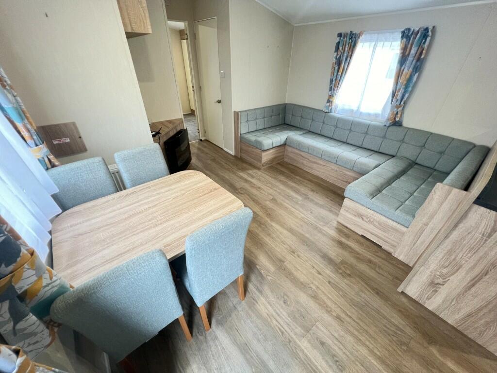 2 bedroom mobile home for sale in WILLERBY MARTIN, Carnforth