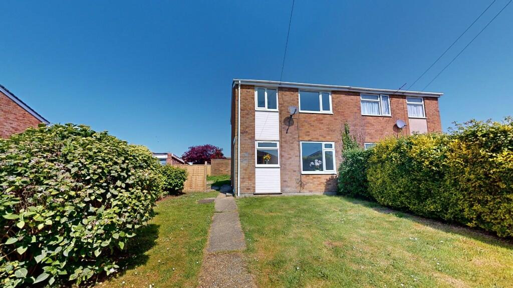 Main image of property: Parkhill Close, SO45