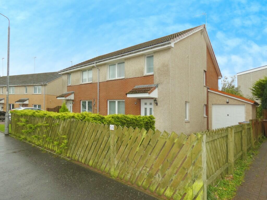 3 bedroom semidetached villa for sale in Bluebell Gardens, Ardrossan