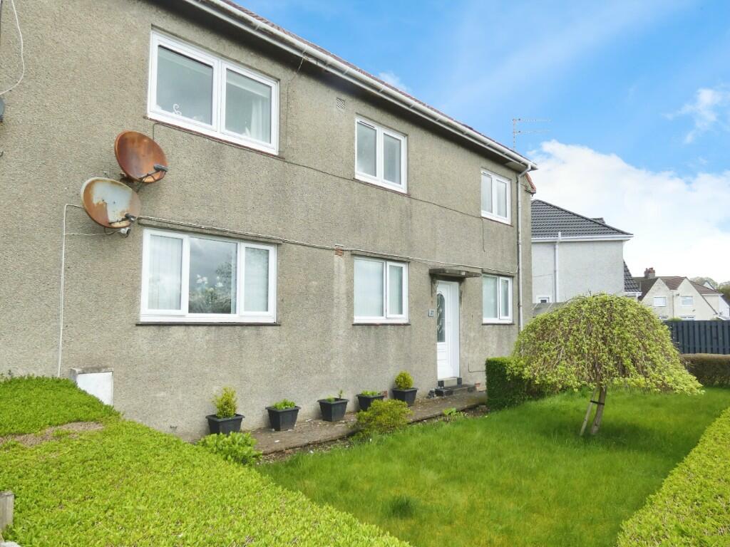 3 bedroom ground floor flat for sale in Waterside Road, Kilwinning