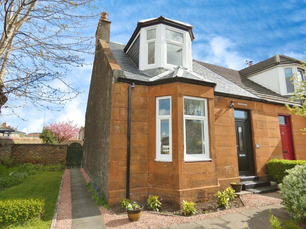 3 bedroom semidetached villa for sale in 'Parkville', Parkhouse Road