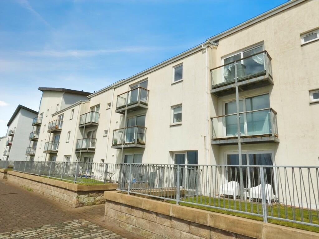2 bedroom apartment for sale in Mariners View, Ardrossan, Ayrshire, KA22