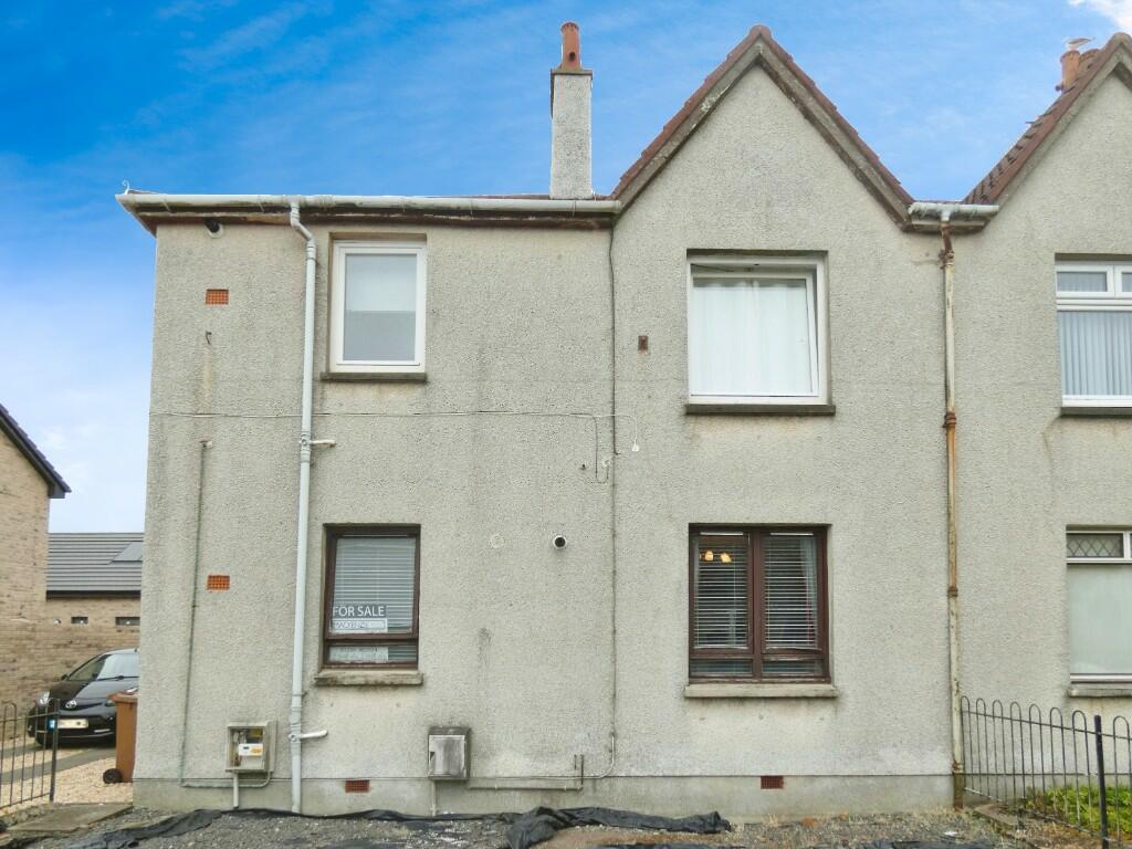 2 bedroom ground floor flat for sale in Morris Moodie Avenue