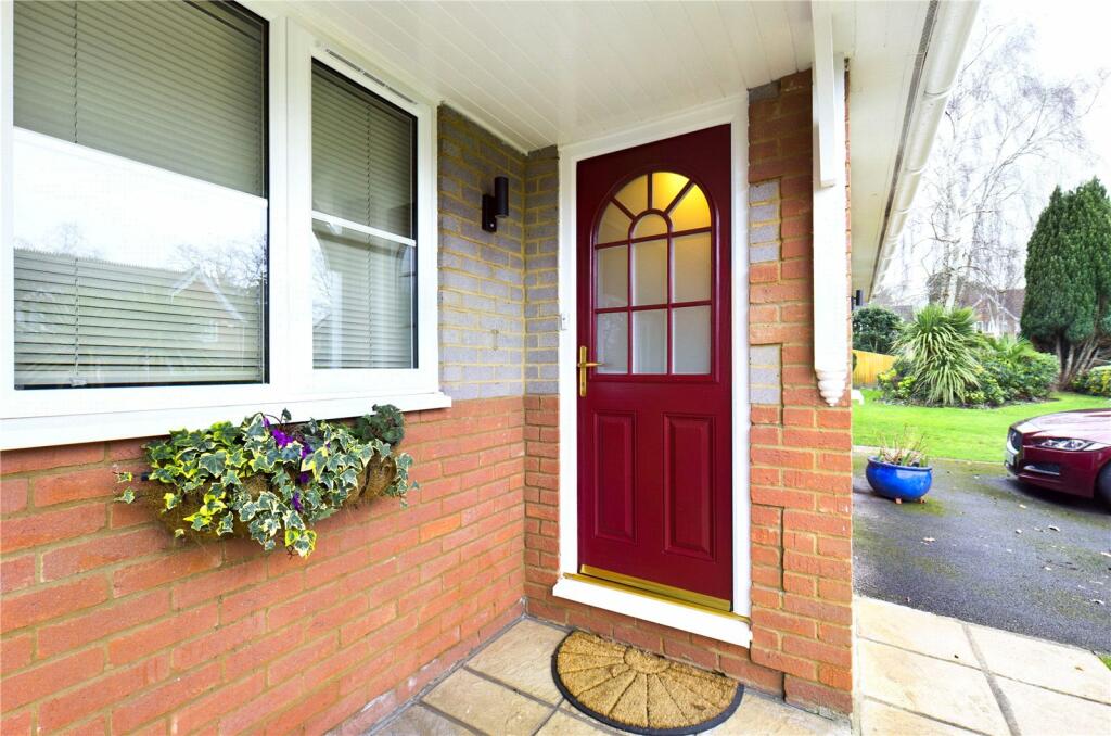 Main image of property: Alder Glade, Burghfield Common, Reading, Berkshire, RG7