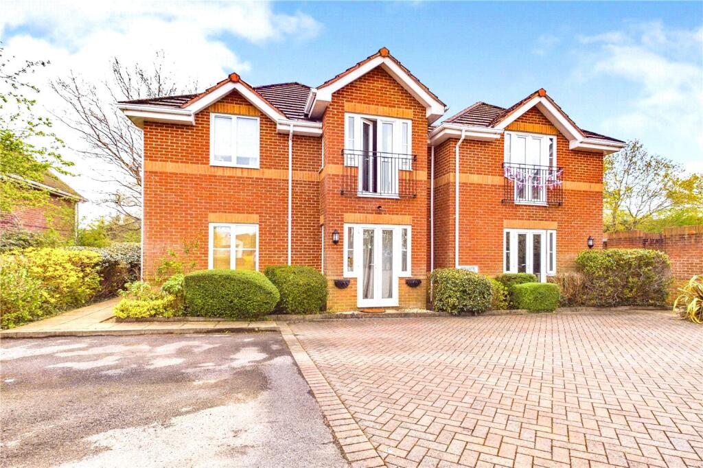 Main image of property: Cresswells Brow House, 173 City Road, Tilehurst, Berkshire, RG31