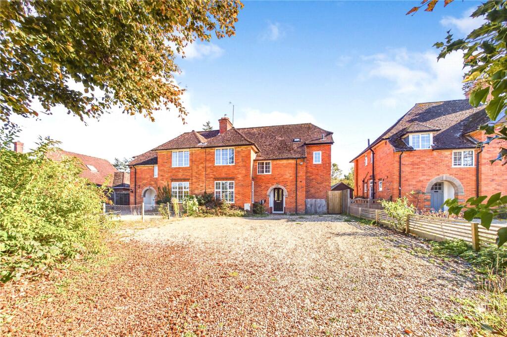 Main image of property: Andover Road, Newbury, Berkshire, RG14