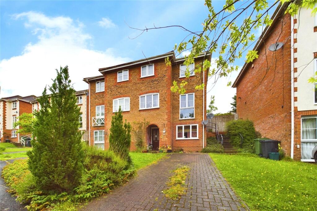 Main image of property: Coltsfoot Close, Burghfield Common, Reading, Berkshire, RG7