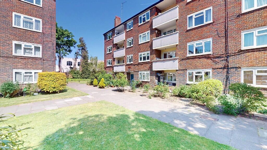 Main image of property: Brick Farm Close, West Hall Road, Kew, Richmond, Surrey TW9