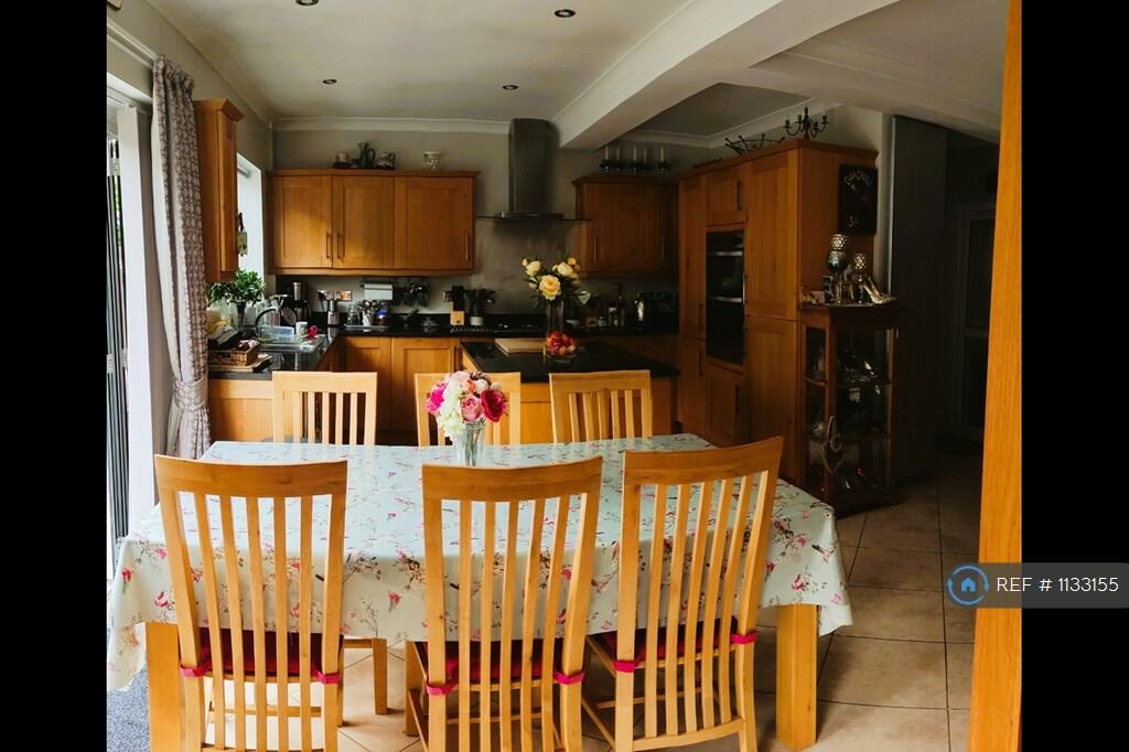 Old Lodge Lane, Purley, CR8