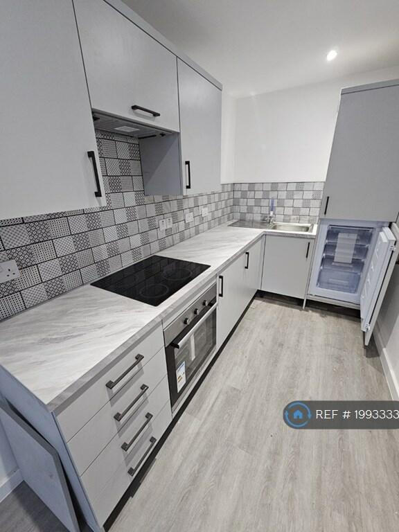 1 bedroom flat for rent in Rear Of 344-346 Cowbridge Road East, Cardiff, CF5