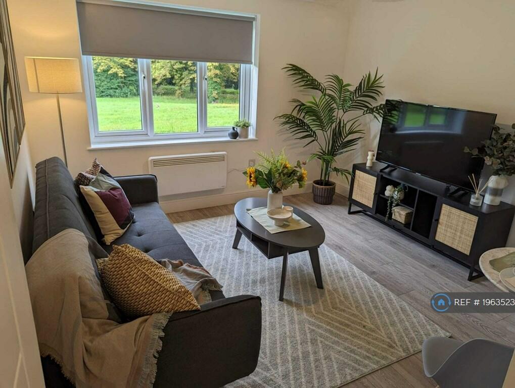 1 bedroom flat for rent in Langland Road, Netherfield, Milton Keynes, MK6