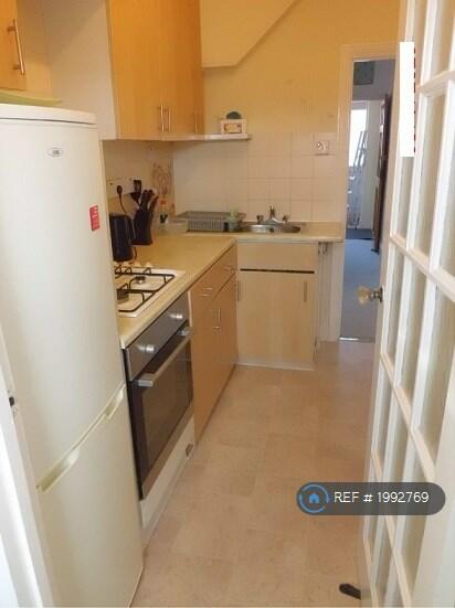 1 bedroom flat for rent in Chase Road, Southgate, London, N14