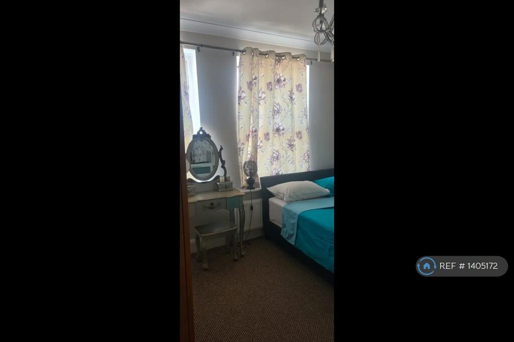 1 bedroom flat share for rent in Bellegrove Road, Welling, DA16