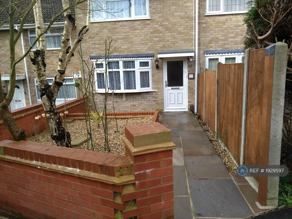 2 bedroom semi-detached house for rent in Turnstone Gardens, Southampton, SO16