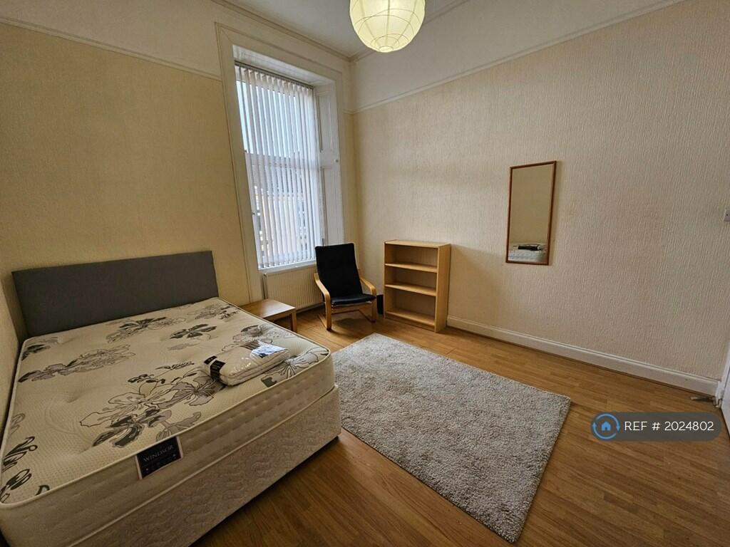 1 bedroom flat share for rent in Kilmarnock Road, Glasgow, G41
