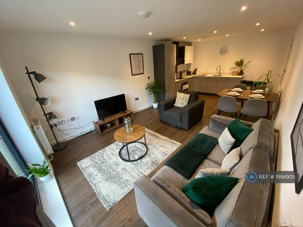 2 bedroom flat for rent in Icona, York, YO31