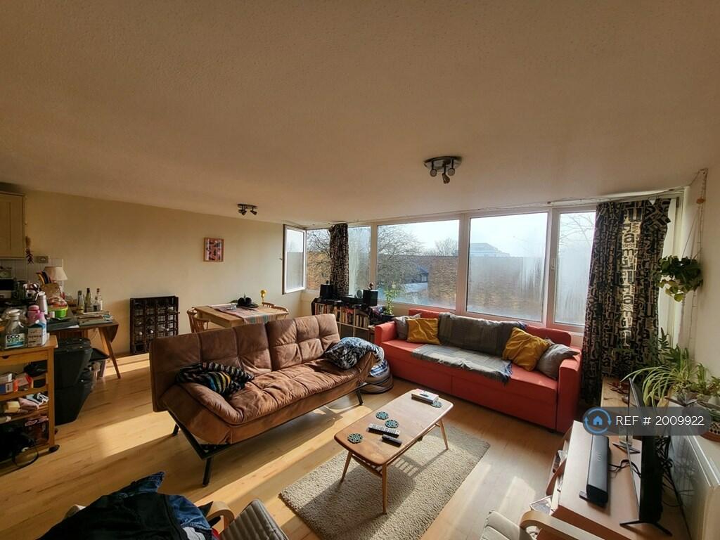 2 bedroom flat for rent in High Kingsdown, Bristol, BS2