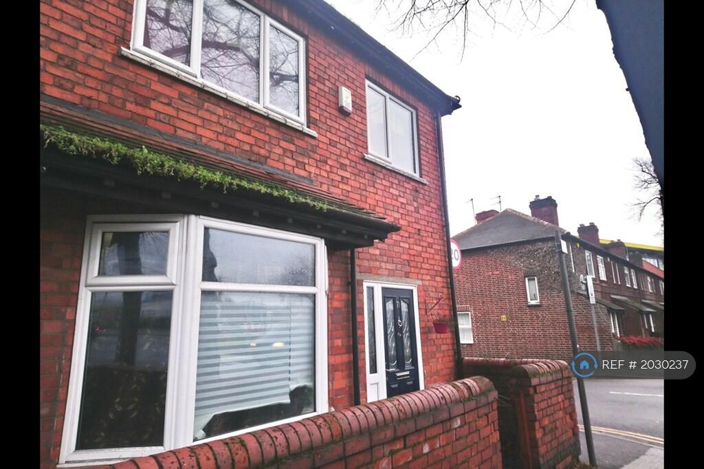 3 bedroom semi-detached house for rent in Abbey Street, Nottingham, NG7