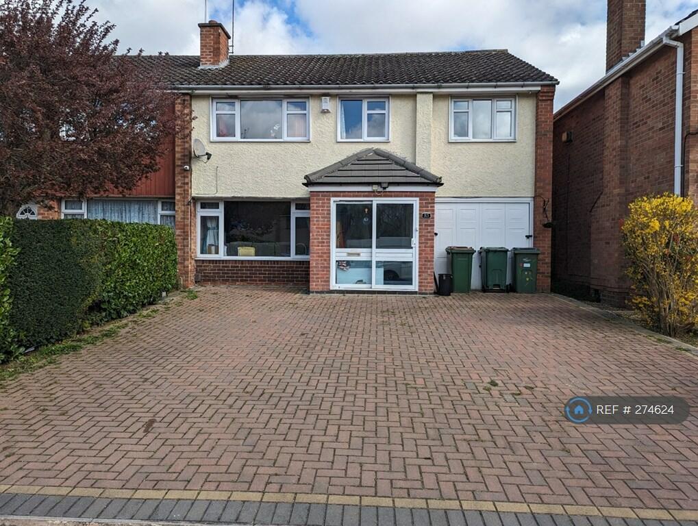 4 bedroom semi-detached house for rent in Leicester, Leicester, LE3