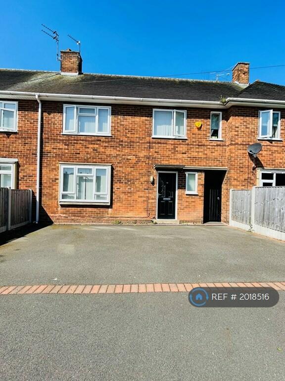 3 bedroom terraced house for rent in Darnhall Crescent, Nottingham, NG8