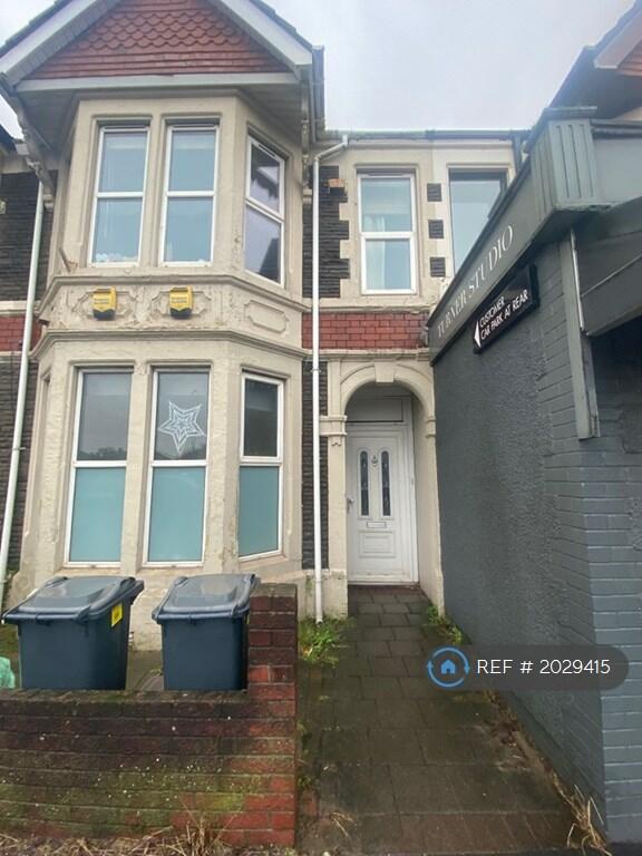 2 bedroom flat for rent in North Road, Cardiff, CF14
