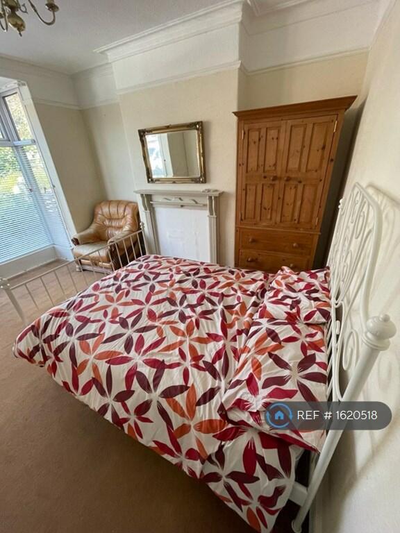 6 bedroom terraced house for rent in Panton Road, Hoole, Chester, CH2