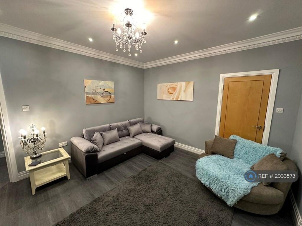 1 bedroom flat for rent in South Eden Park Road, Beckenham, BR3