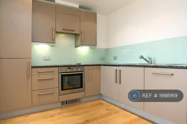 1 bedroom flat for rent in Kelday Heights, London, E1