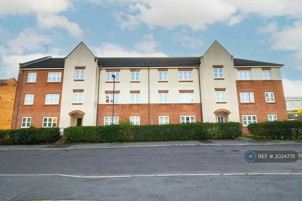 2 bedroom flat for rent in Dukesfield, Shiremoor, Newcastle Upon Tyne, NE27