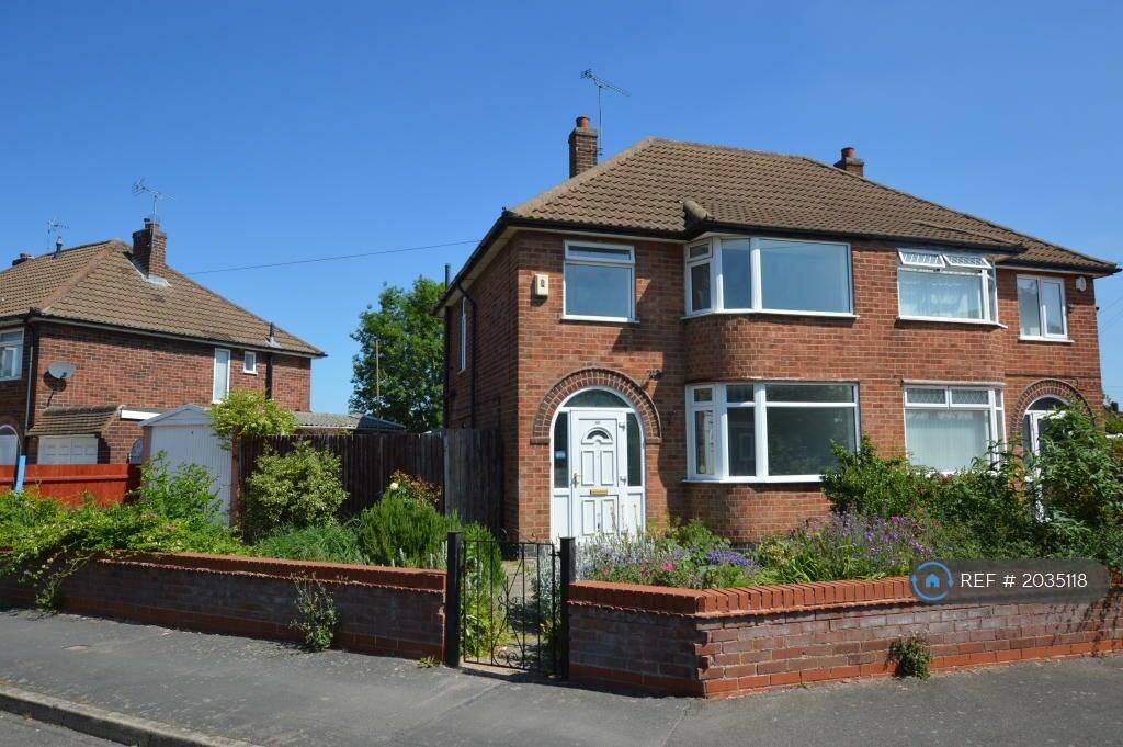 3 bedroom semi-detached house for rent in Repton Road, Wigston, LE18