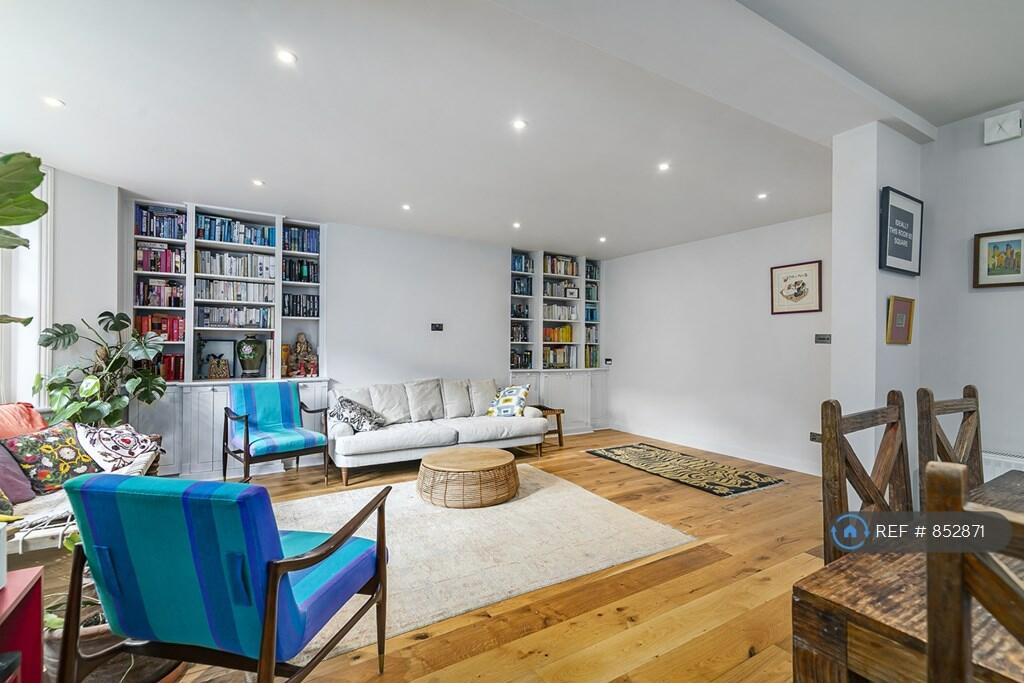 2 bedroom flat for rent in St. Quintin Avenue, London, W10