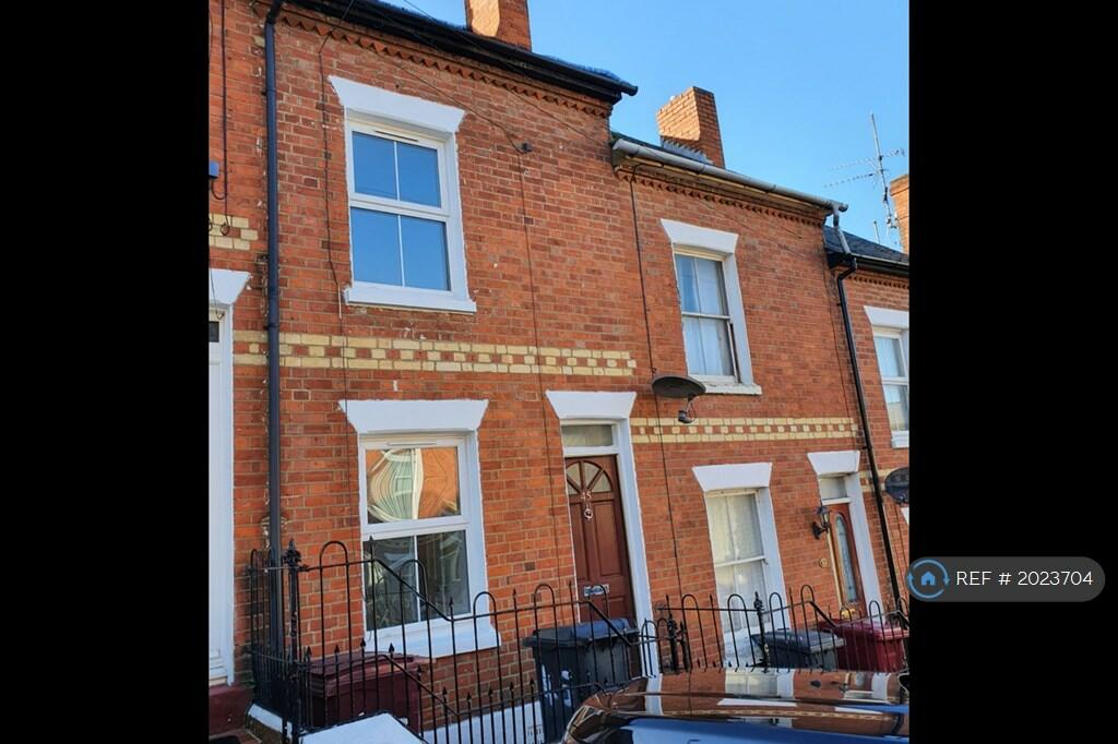 3 bedroom terraced house for rent in Hill Street, Reading, RG1