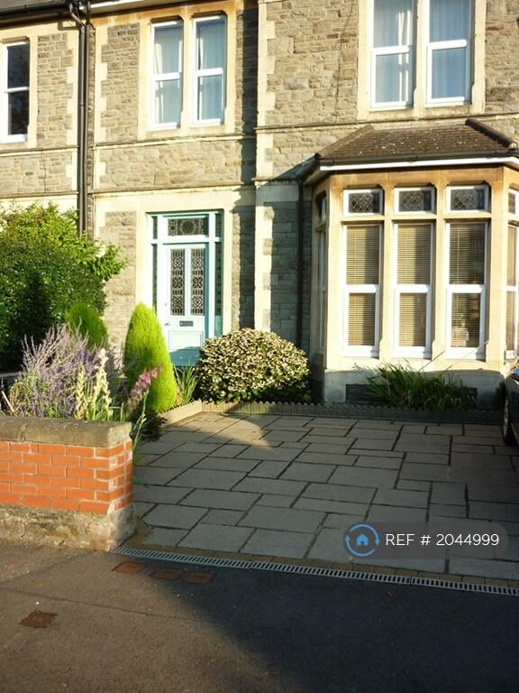 2 bedroom flat for rent in Cotham Lawn Road, Bristol, BS6