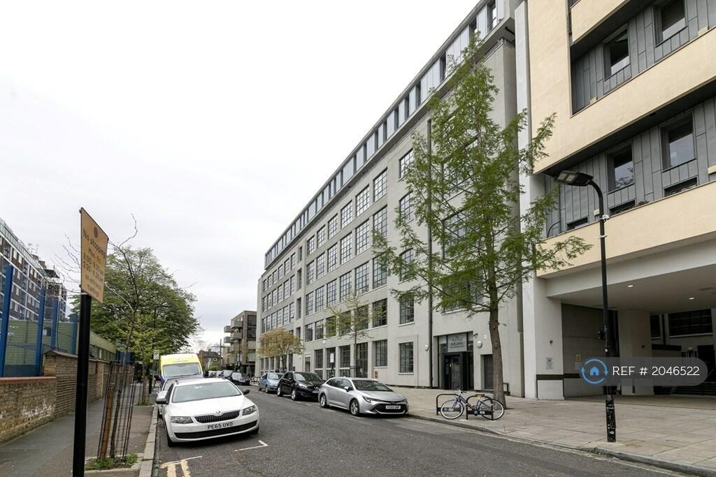 3 bedroom flat for rent in The Textile Building, London, E9