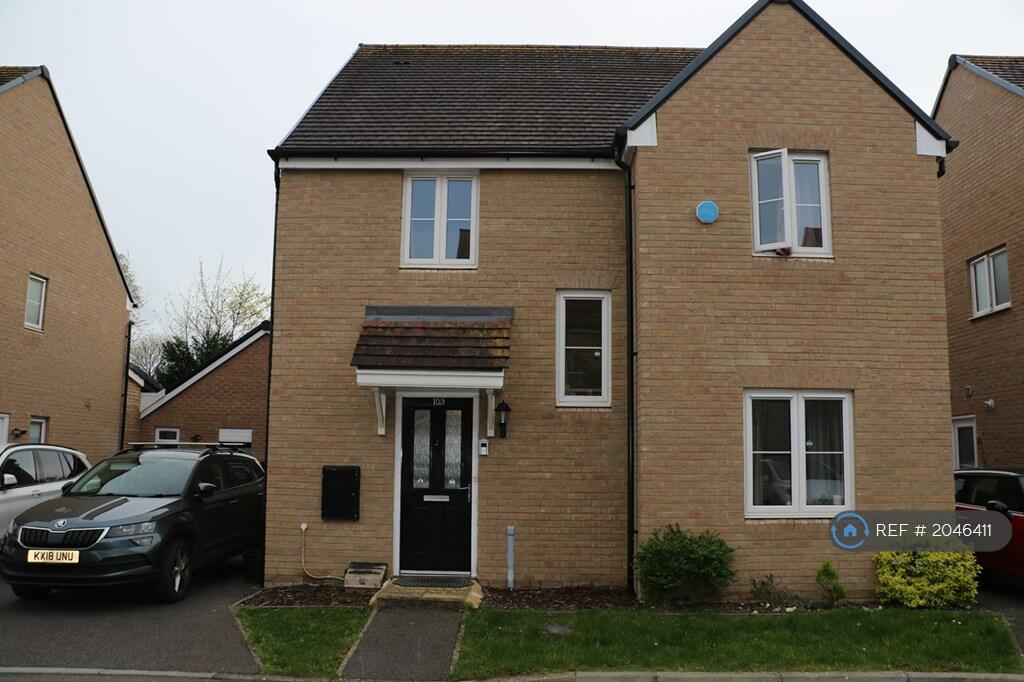 4 bedroom detached house for rent in Collins Drive, Lower Earley, Reading, RG6