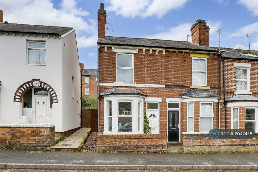 3 bedroom semi-detached house for rent in Central Avenue, New Basford, Nottingham, NG7